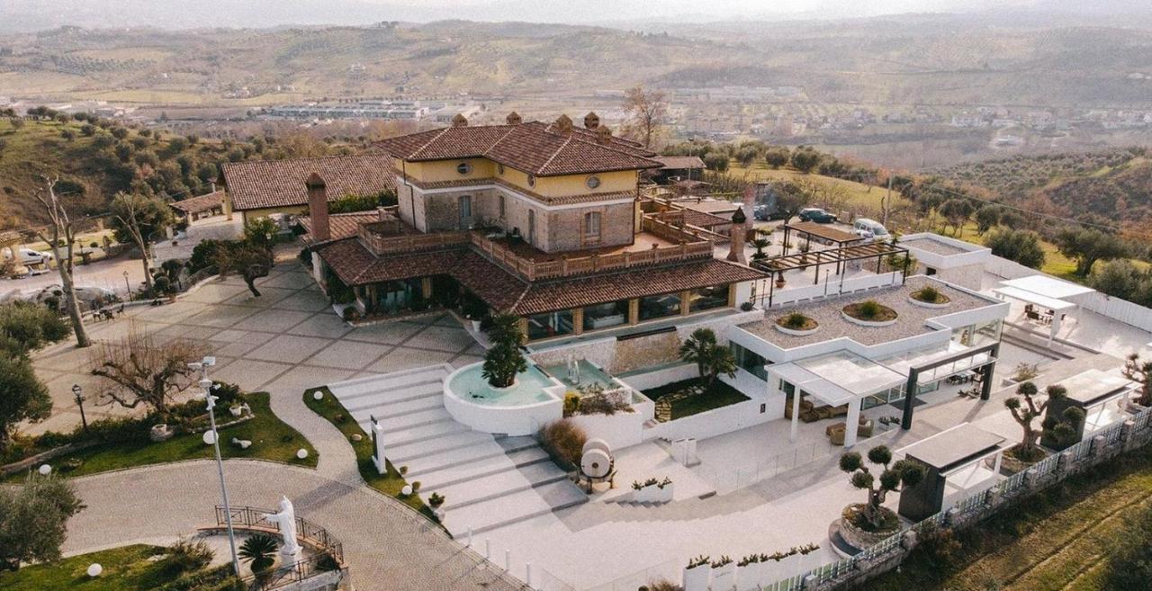 Una Hotels Tenuta Contessa Farm & Spa Cosenza Montalto Uffugo Buitenkant foto