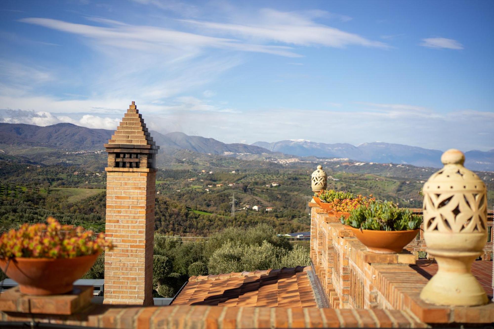 Una Hotels Tenuta Contessa Farm & Spa Cosenza Montalto Uffugo Buitenkant foto