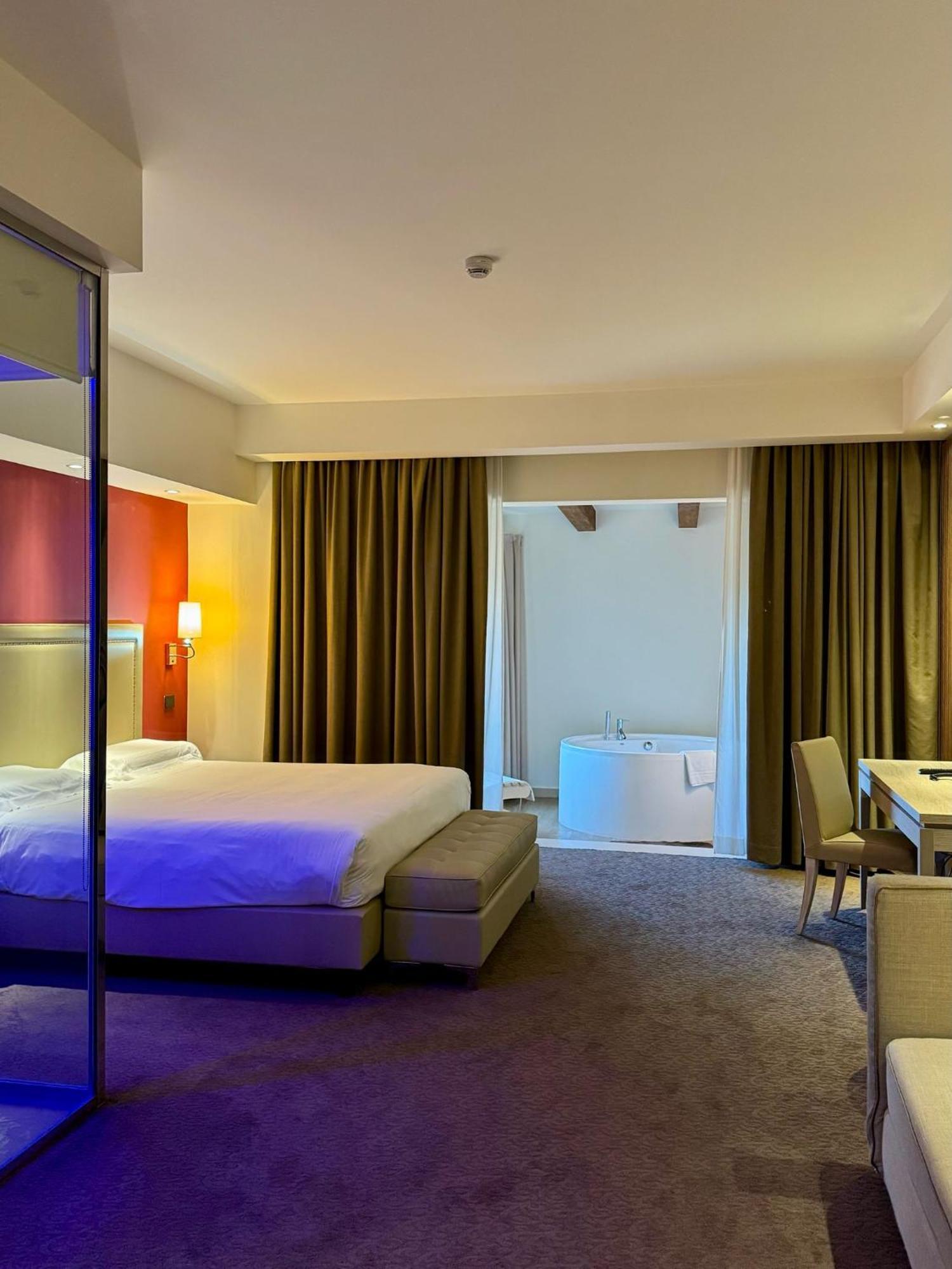 Una Hotels Tenuta Contessa Farm & Spa Cosenza Montalto Uffugo Buitenkant foto